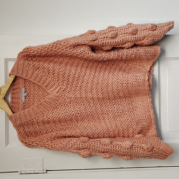 Favlux Knit Sweater Size Large Pink Balloon Sleeve V Neck Relaxed Fit - Picture 1 of 6